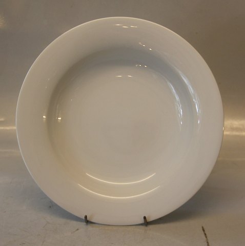 White 604 Deep plate 23 cm, White Royal Copenhagen Alev Siesbye