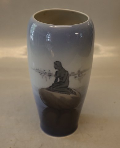 4463 Kgl. Vase, den lille havfrue,  Langelinie 17 cm  Kongelig Dansk Porcelæn