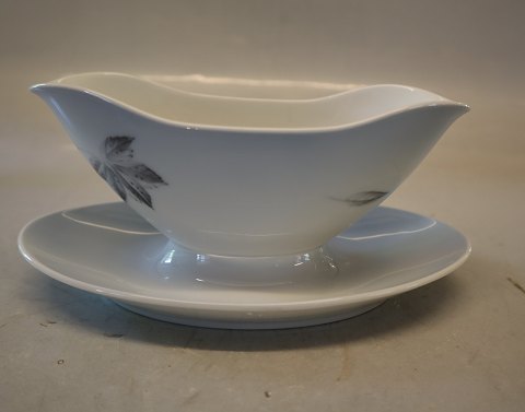 008 A Gravy boat ca 8.5 x 19 cm B&G Blue Faling Leaves porcelain